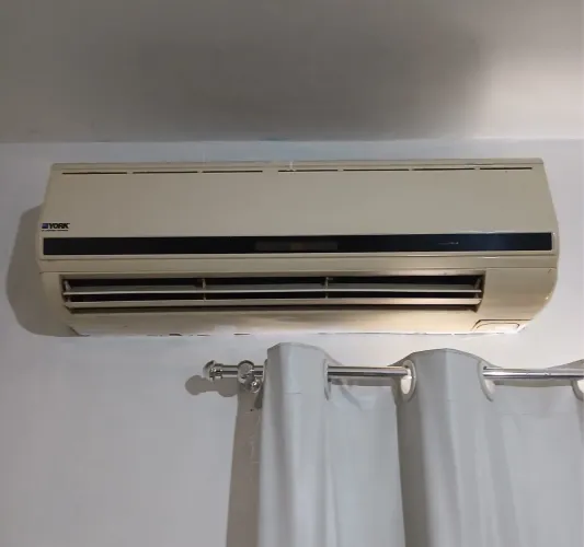 AR CONDICIONADO YORK 12.000 btu