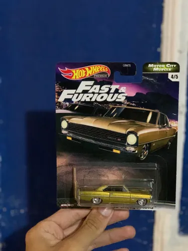Chevy nova velozes e furiosos hotwheels premium 