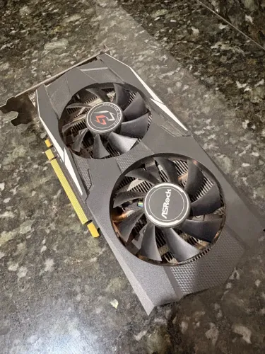 Radeon RX 570