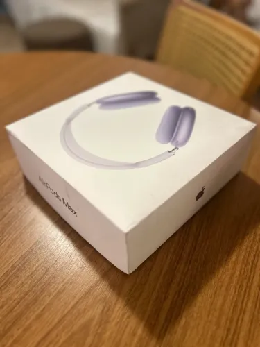 Aipods Max Roxo