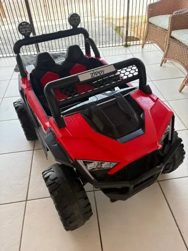 Carro elétrico infantil Grande - 2 lugares