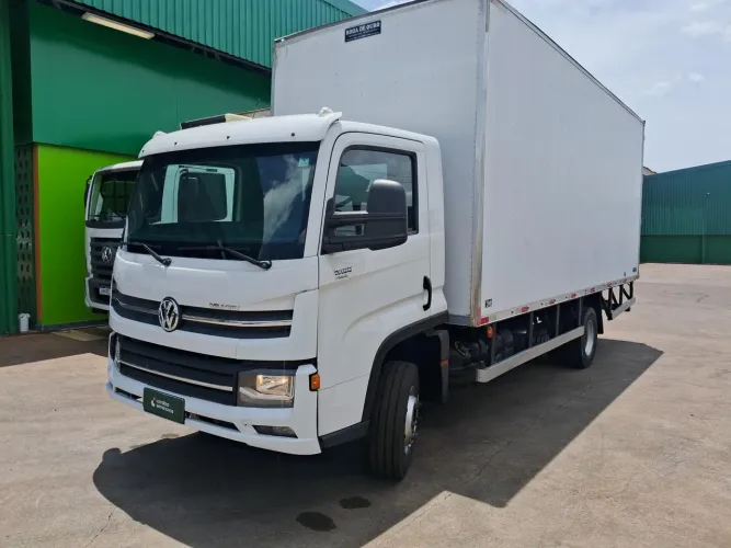 Volkswagen 11.180 2023