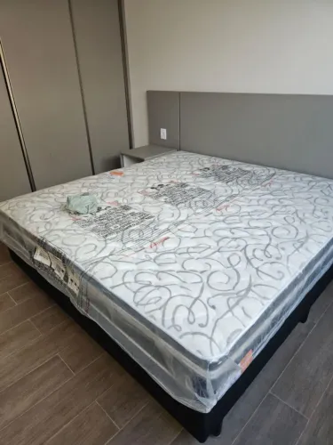 Cama nova box bipartido king size c/ colchão de molas ensacadas durham (king house)