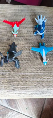 Brinquedos de pokémon