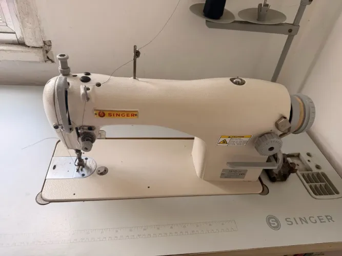 Máquina de costura industrial SINGER 191D