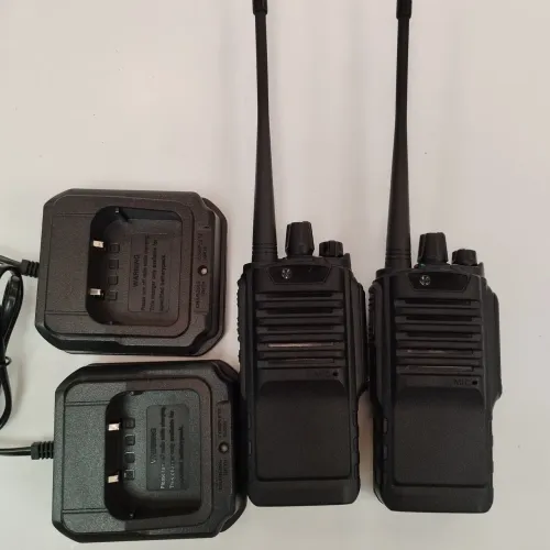 Rádios Comunicadores HT Walk Talk UHF analógicos Par Longo Alcance BAOFENG Motorola