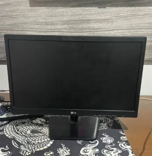 Monitor LG Flatron 20M37AA-B 19,5'' (Funcionamento perfeito)