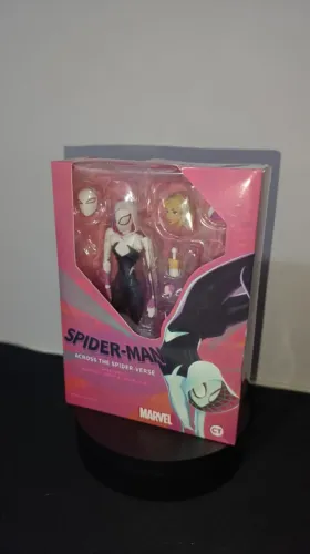 FIGURE ARTICULADA SPIDER-GWEN | NA CAIXA | MARVEL | IMPECÁVEL | COM GARANTIA