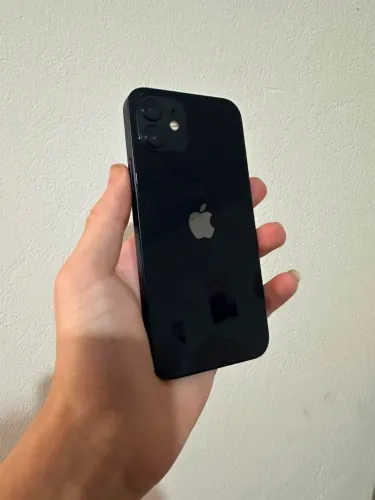 iPhone 12 pra sair hj muito novo! 
