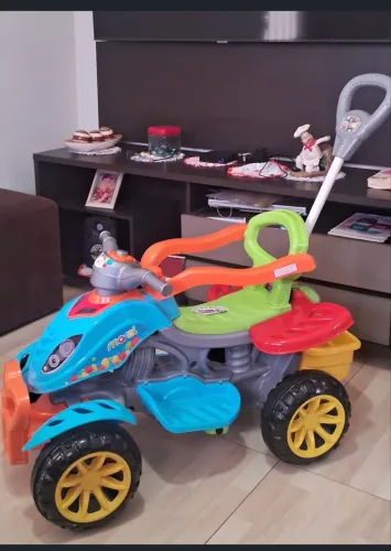 Quadriciclo/ triciclo