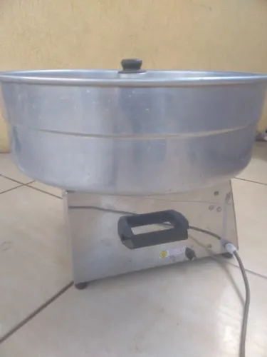 Máquina de algodão doce.