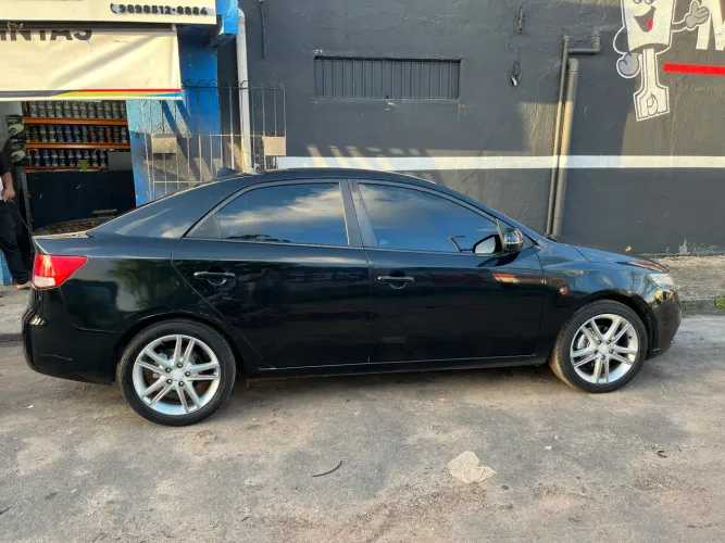 Kia Motors Cerato 1.6 16V Aut. 2011