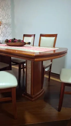 Mesa de jantar 6 lugares + cadeiras