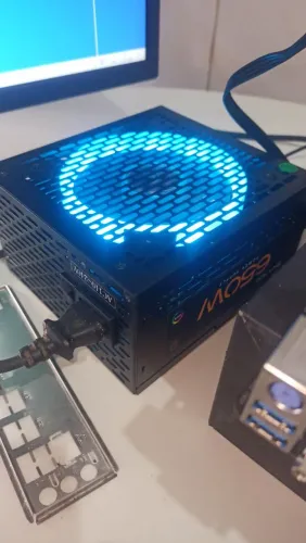 Fonte 650W Real