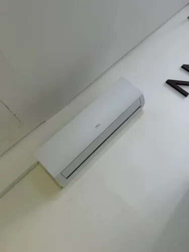 Ar condicionado praticamente novo