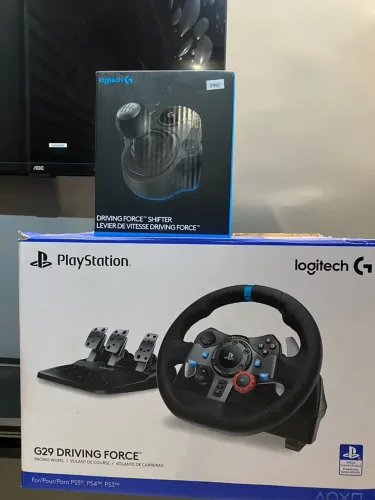 Volante G29 logitech + câmbio ( Na garantia )