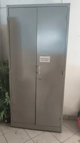 Armario escritório aço