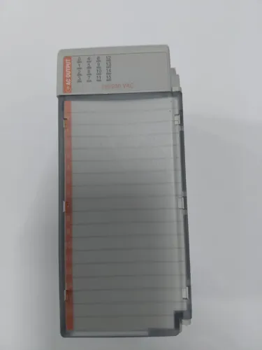 Modulo ALLEN BRADLEY 1769-OA16