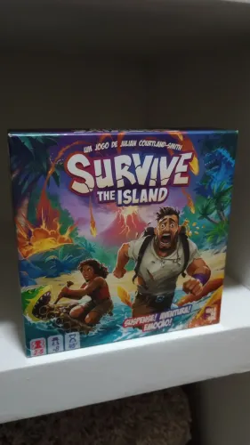 Jogo de tabuleiro Survive (boardgame)