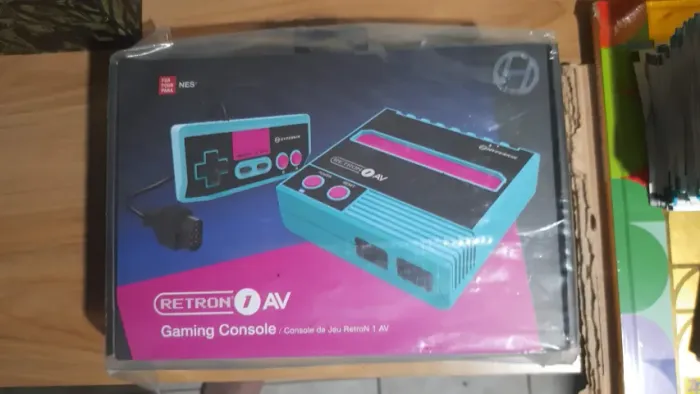Retron1 AV Gaming Console - Novo Lacrado!