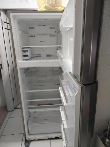 Vendo geladeira