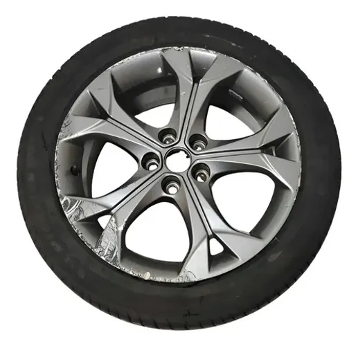Roda Aro 17 C/pneu Chevrolet Cruze Ltz 2017/2020 C/detalhe Grafite