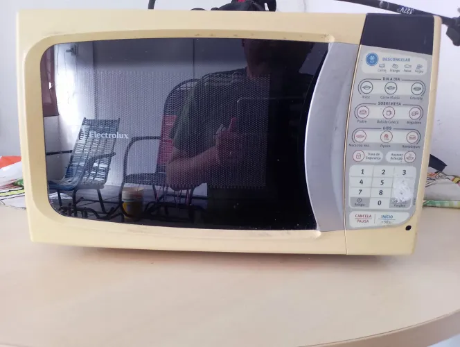 Microondas Electrolux 20 litros