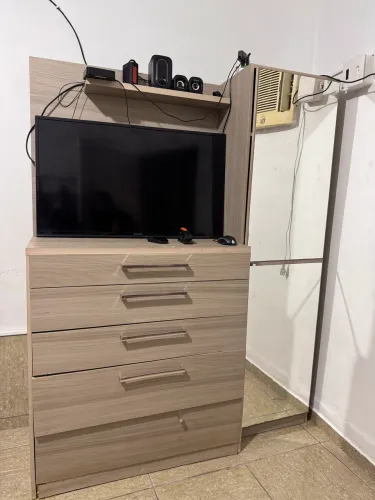 DESAPEGO CÔMODA RACKER COM ESPELHO
