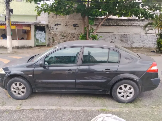 Renault Megane Sedan Expression Hi-flex 1.6 16V 2007