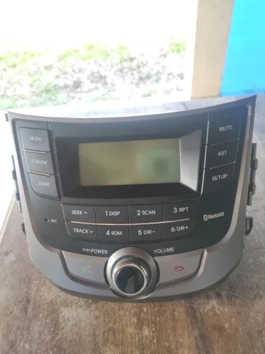 Radio Automotivo Hyundai Hb20s 1.0 2015 (Usado)