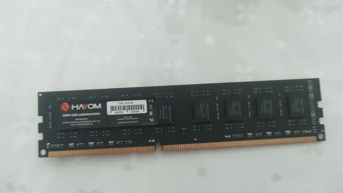 Memória Ram 4 GB 1600MHZ