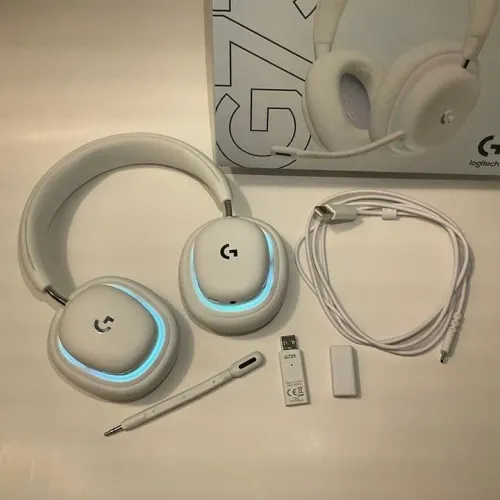 Logitech G735