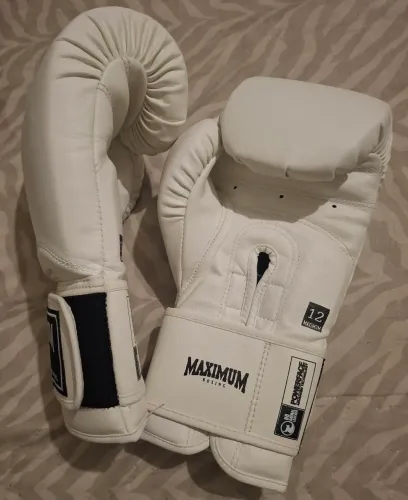 Luva de Boxe Maximum 12 oz Branca - Pouquíssimo Uso