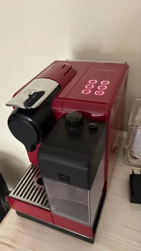 Nespresso Latissima