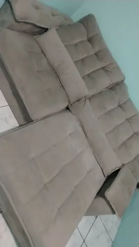 Sofá retrátil