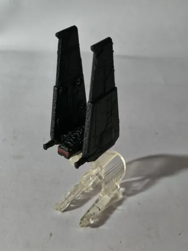 Hot Wheels Nave Star Wars Preta 