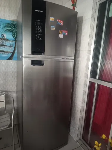 Geladeira inox Brastemp semi nova 450 litross
