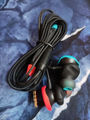 JBL Quantum 50N preto