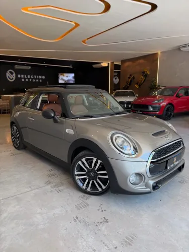 Mini Cooper S 2.0 Turbo 16V 3P Aut. 2019