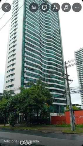 Apartamento de 97m² para alugar, com 3 quartos (1 suíte), localizado em Boa Viagem, Recife