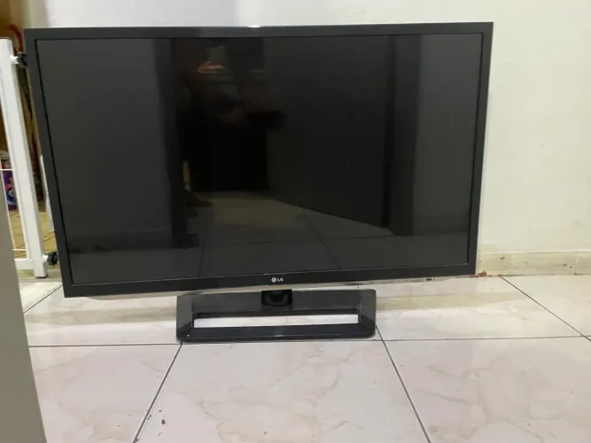 TV LG - 40 polegadas