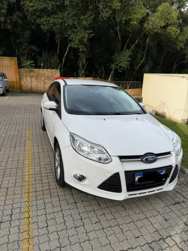 Ford Focus 1.6 S/se/se Plus Flex 8v/16v 5P 2015