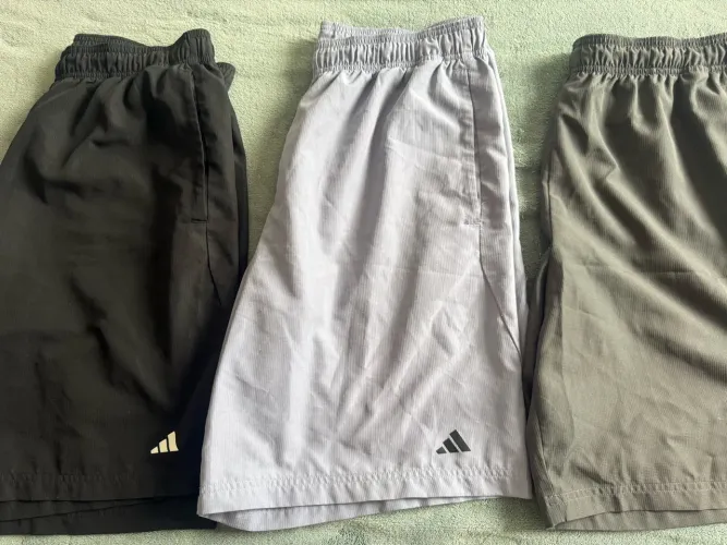 Shorts Adidas T. G muito novos 3