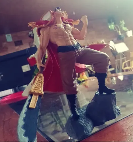 Barba Branca One Piece 22cm  - Miniatura 3D Pintada a Mao