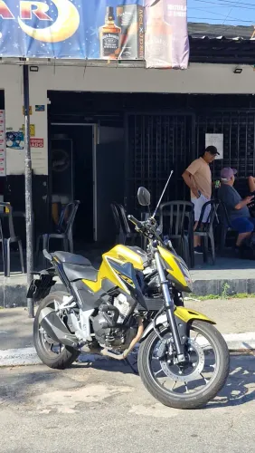 HONDA CB 300 F