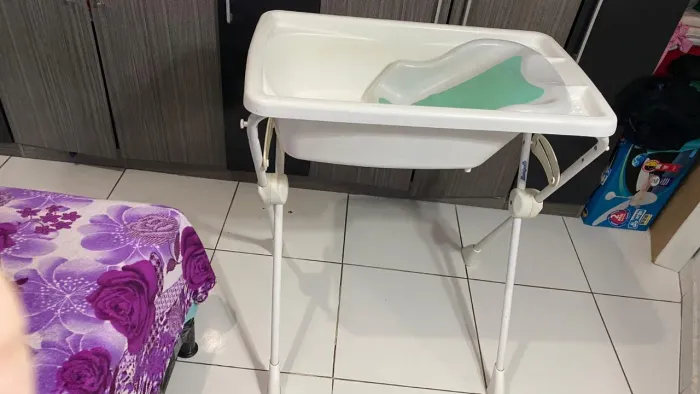 Banheira de bebê aceito troca por algo do meu interesse 