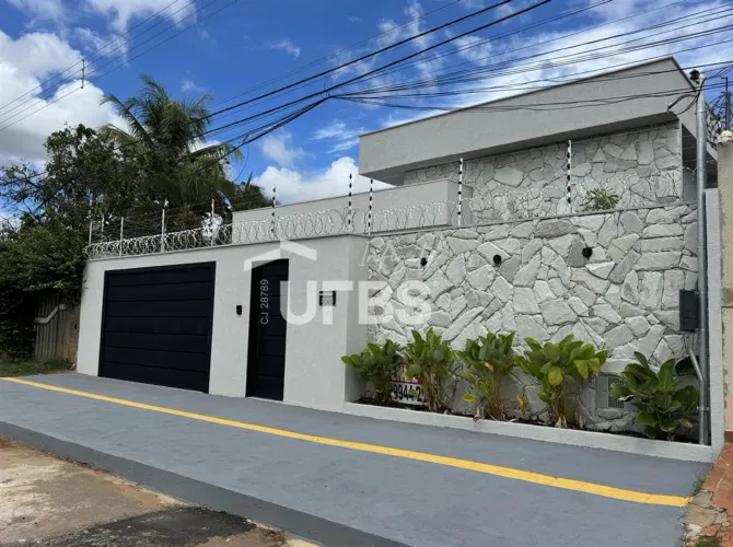 Casa Térrea, Nova, Alto Padrão, 3 Suites Plenas - Aceita-se Imovel de menor Valor e/ou Aut