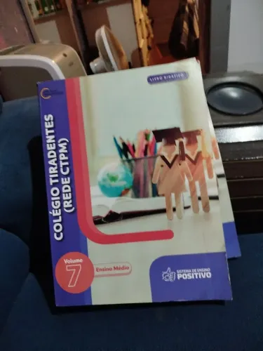 Vendo livro didático ensino médio volume 6