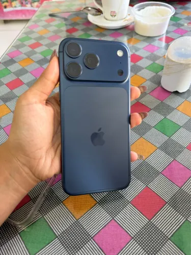 iPhone 17 pro max