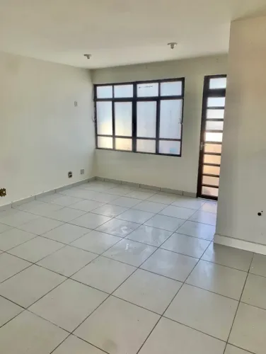 Sala comercial no centro de Betim